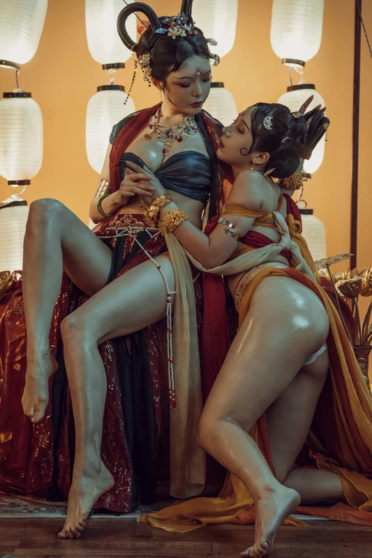 &奶桃 红尘梦 - 秋和柯基